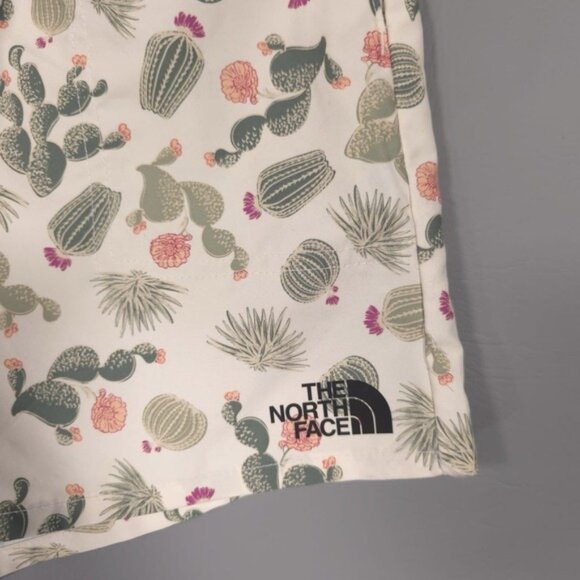 NWT THE NORTH FACE Shorts LARGE 14/16 Youth Girls Water Ripple Cactus Print - Picture 8 of 11